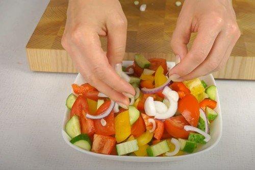 Греческая салат - 5 вкусных традиционных рецептов (пошаговый)