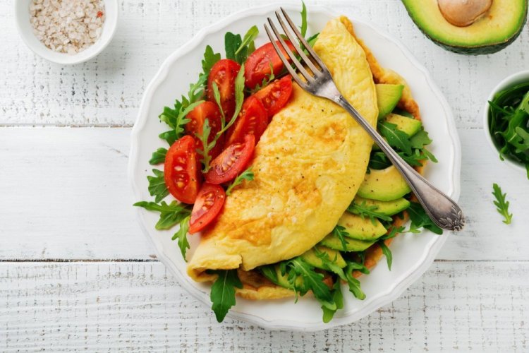 20 самых лучших рецептов на завтрак с авокадо
