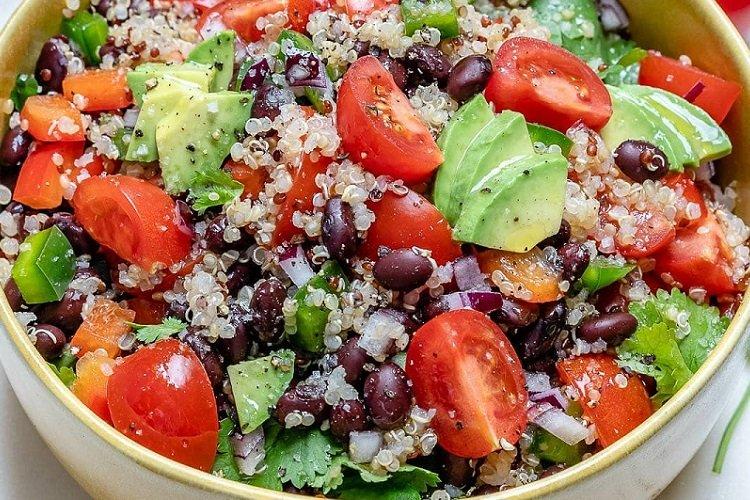 20 вкусных салатов с красной фасолью для всей семьи