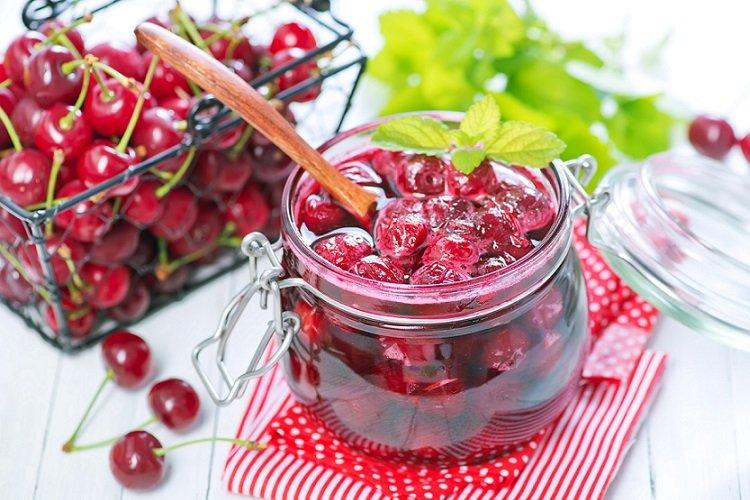 20 аппетитных рецептов варенья из вишни на зиму