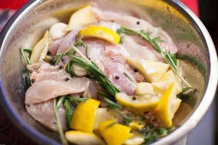 Маринад для шашлыка из курицы - 15 самых вкусных рецептов