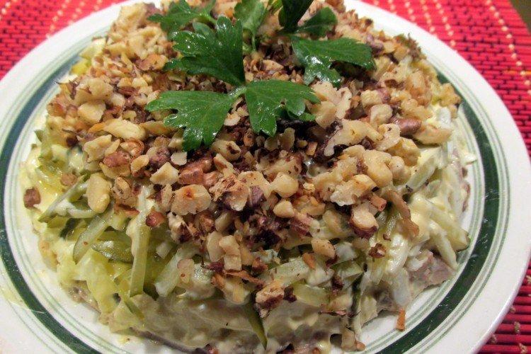 20 блюд с грецкими орехами, которые украсят любой стол