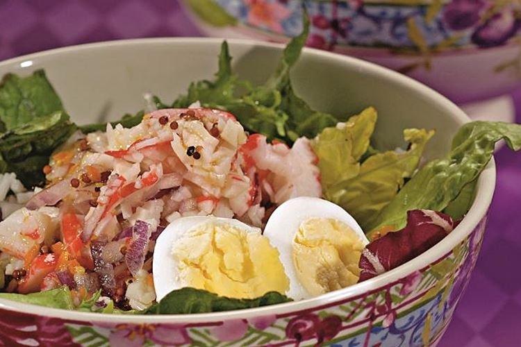 Салат с палочками краба и помидорами - 15 отличных рецептов