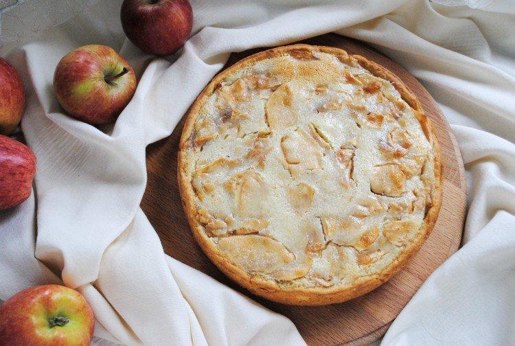 Яблочный кекс в печи: 15 быстрых и вкусных рецептов