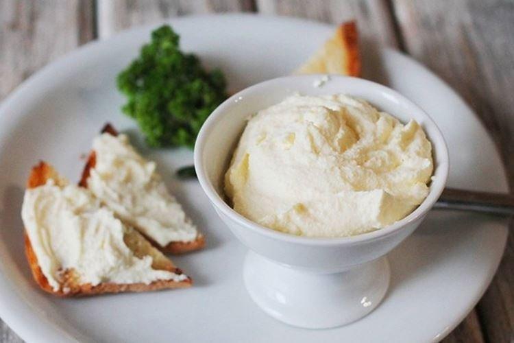 8 легких рецептов сыра Филадельфия в домашних условиях
