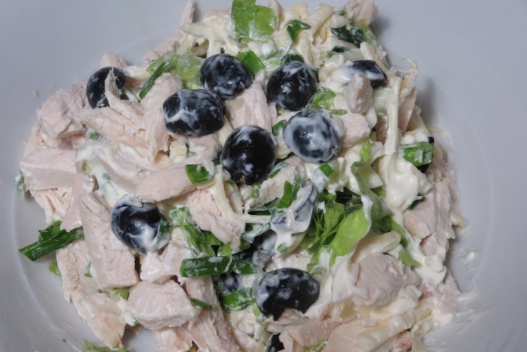 20 салатов с оливками, которые сможет приготовить каждый