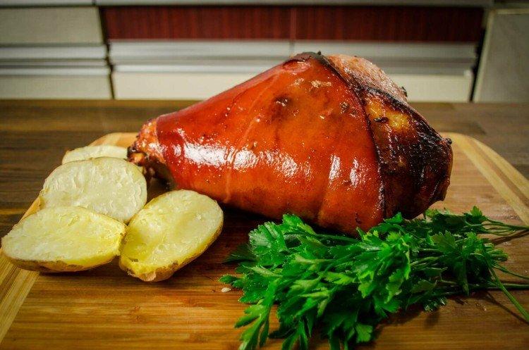 Как готовить свиное мясо - 20 вкусных и простых рецептов