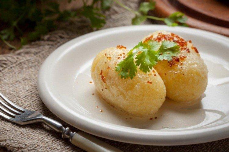 20 рецептов картофельных зраз, которые съедаются до последней крошки