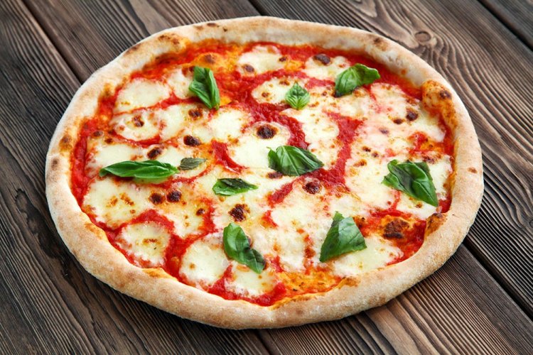 20 потрясающих рецептов пиццы с моцареллой