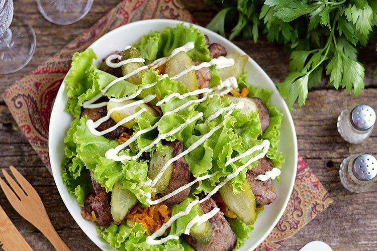 Салат с куриной печенью - 10 вкусных рецептов пошагово (с фото)