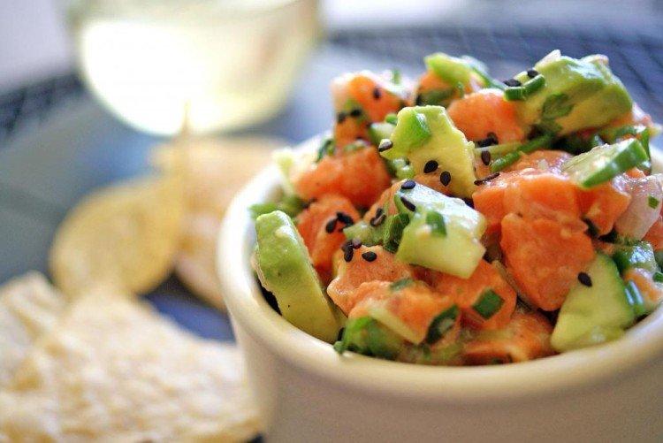 Рыбные салаты - 20 простых и вкусных рецептов на каждый день