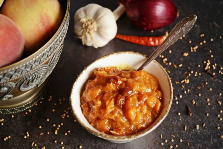 Персики на зиму: 20 аппетитных и простых рецептов
