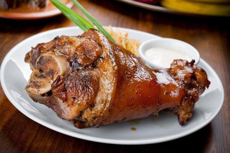 Свиная мякоть, приготовленная в печи - 12 легких и аппетитных рецептов