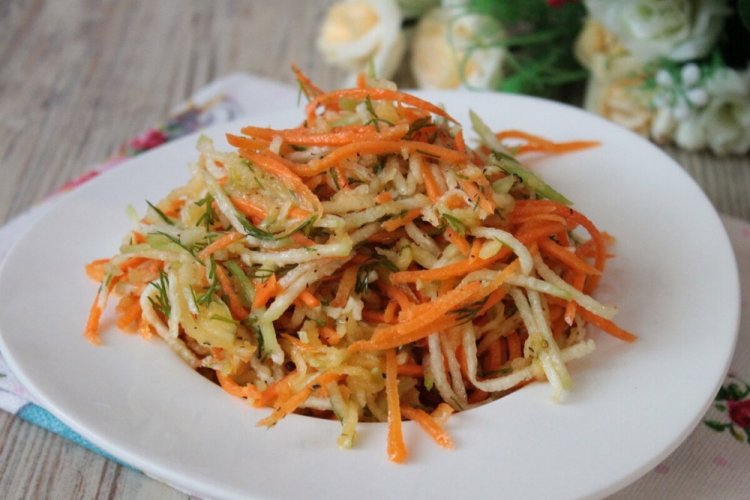 20 витаминных салатов, которые порадуют своим вкусом