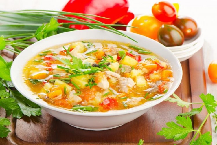 20 супов из сельдерея, которые сможет приготовить каждый