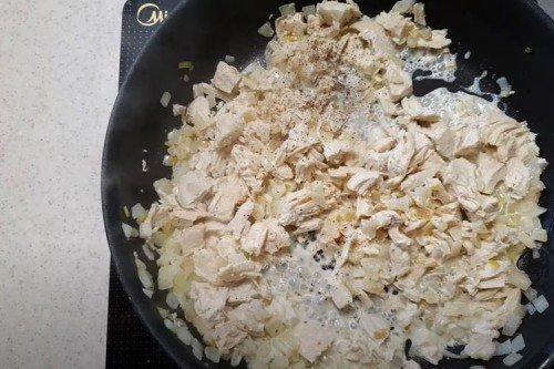 Как приготовить курник - 10 простых и вкусных рецептов (пошагово)