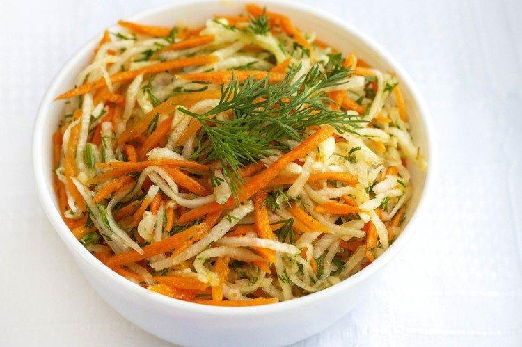 Салаты с корейской морковью: 20 самых вкусных рецептов