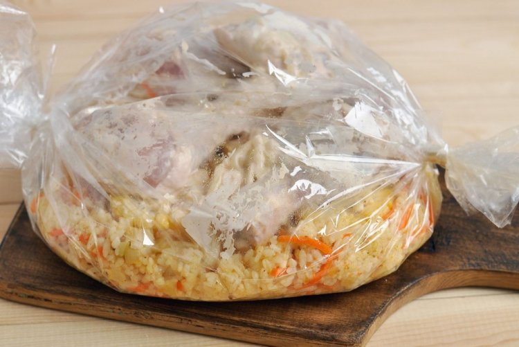 Куриные голени с рисом в духовке: 15 замечательных рецептов