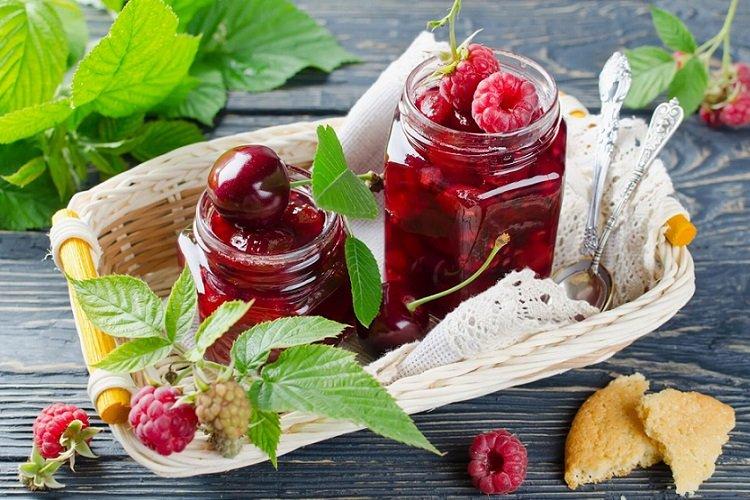 20 аппетитных рецептов джема из вишни на зиму
