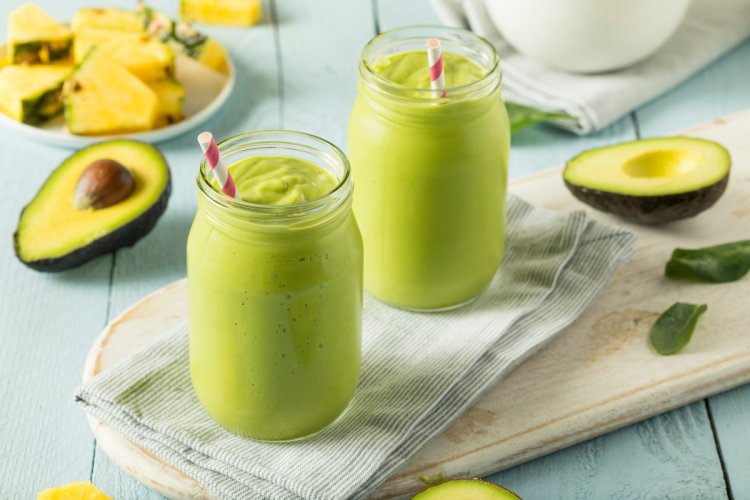 20 рецептов полезных коктейлей с авокадо