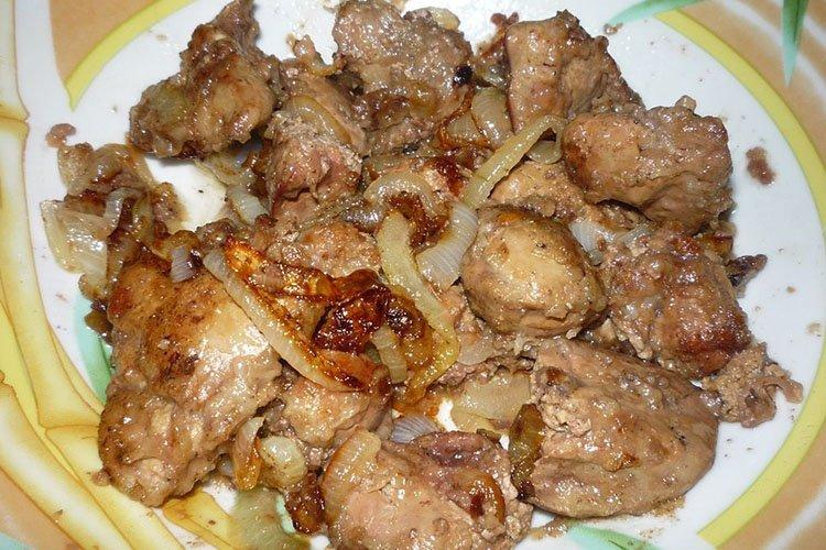 Блюда из куриной печени - 15 лучших рецептов