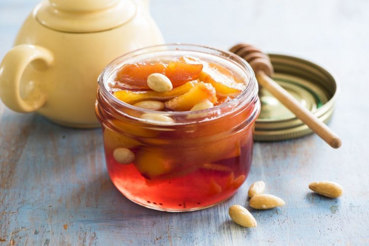20 простых рецептов варенья из абрикосов с косточками