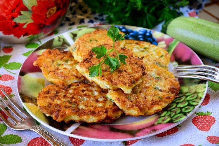 Что приготовить из картошки: 20 быстрых и вкусных рецептов