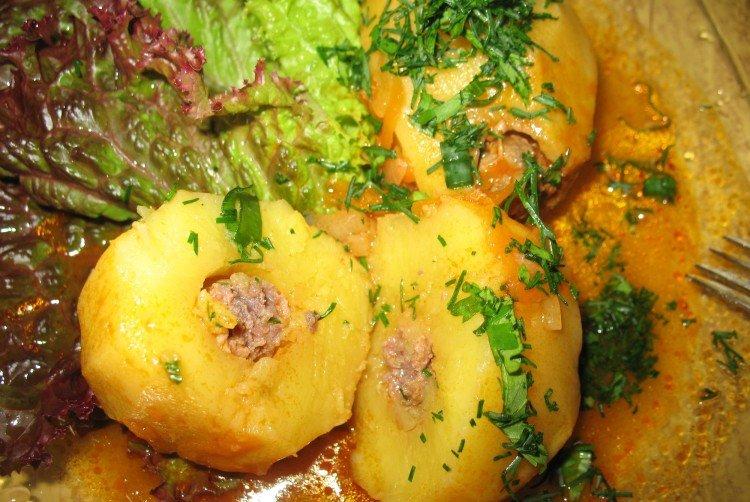 Запеченная картошка с мясом - 12 пошаговых рецептов приготовления