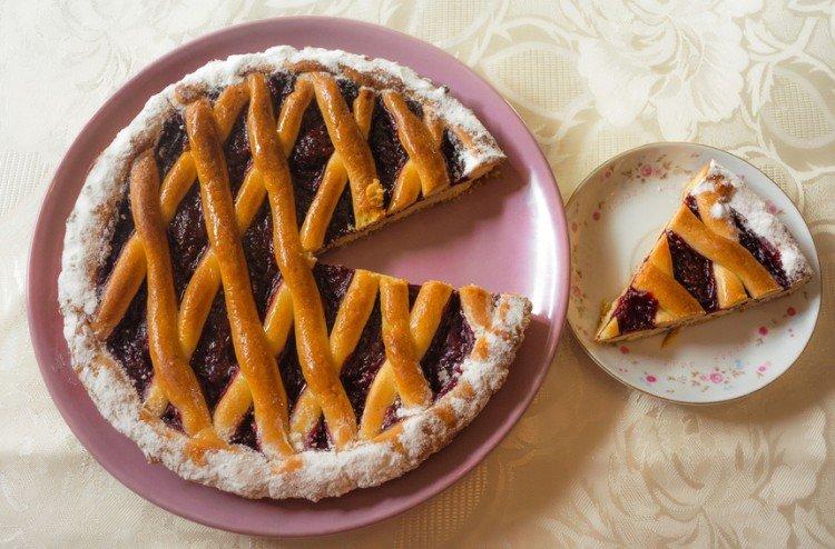 Пироги с вареньем - 20 простых и вкусных рецептов домашней выпечки