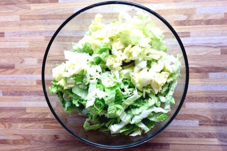 Простые и аппетитные салаты на все случаи жизни - 20 рецептов
