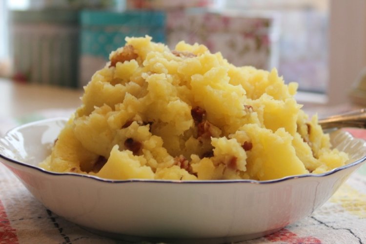 20 самых вкусных рецептов картофельного пюре