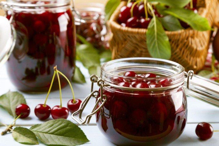20 рецептов вкусного варенья из белой вишни
