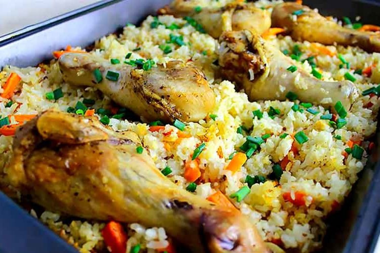 Куриные голени с рисом в духовке: 15 замечательных рецептов