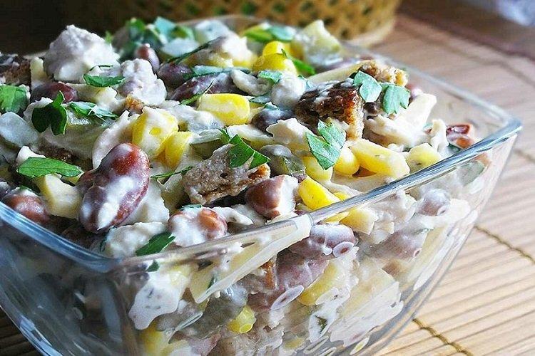 20 самых аппетитных салатов с курицей и фасолью