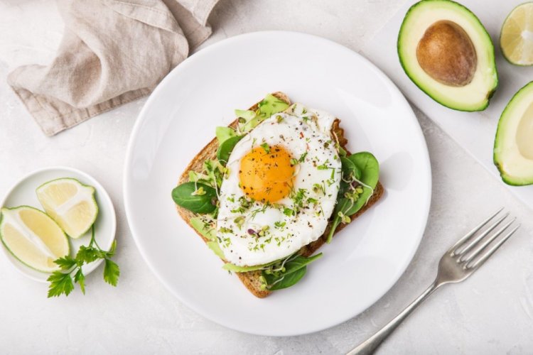 Сендвичи на завтрак: 20 вкусных и сытных рецептов